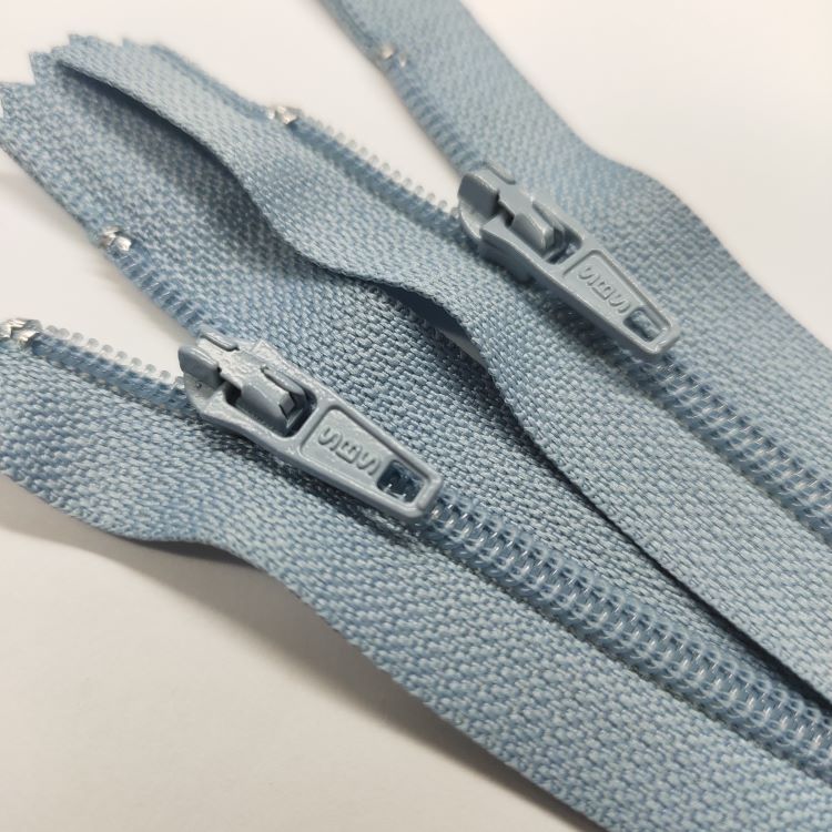 Lylon Zippers Artisan Invention Ltd.